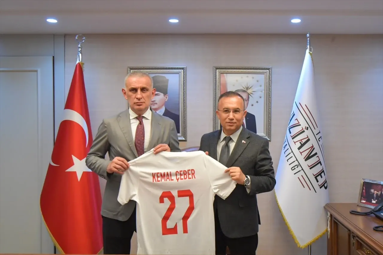 Gaziantep'e milli maç müjdesi! TFF Başkanı Hacıosmanoğlu'ndan söz