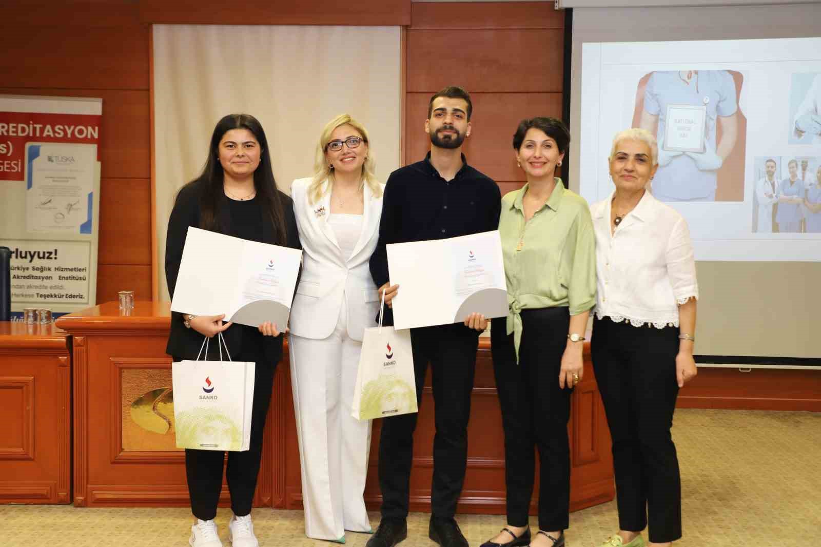 SANKO Üniversitesi’nde "Geçmişten günümüze hemşirelikte değerler sempozyumu" düzenlendi