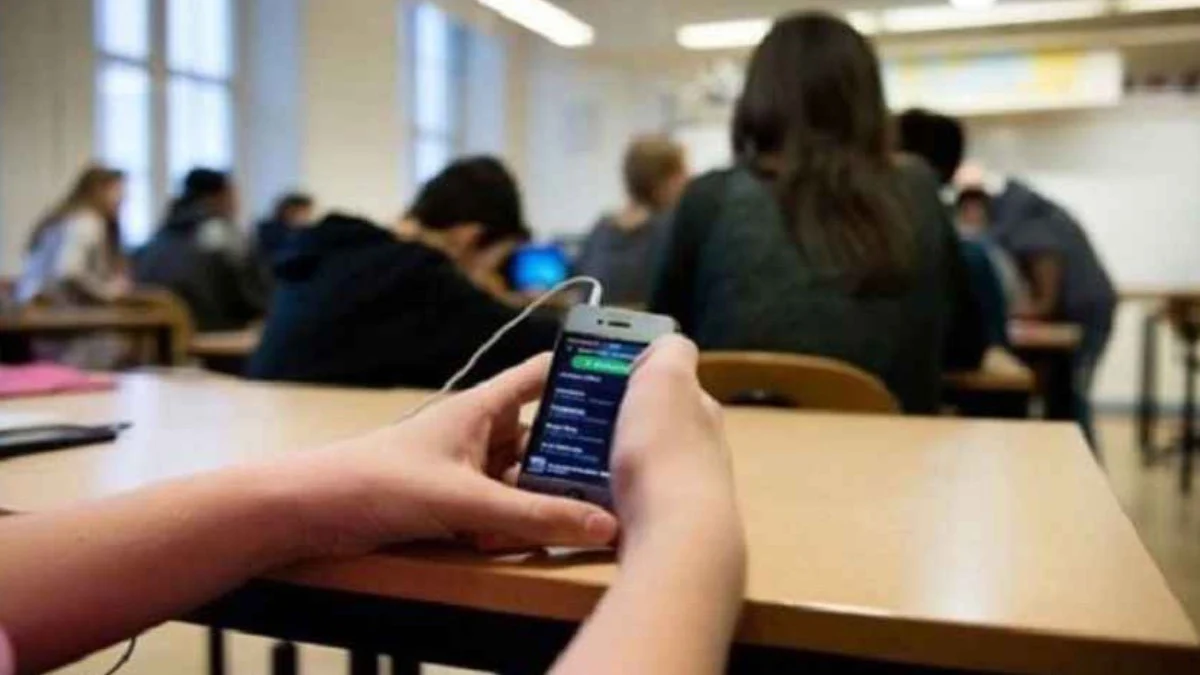 Eğitimde Disiplin ve Odaklanma İçin Yeni Adım: Yasaklandı