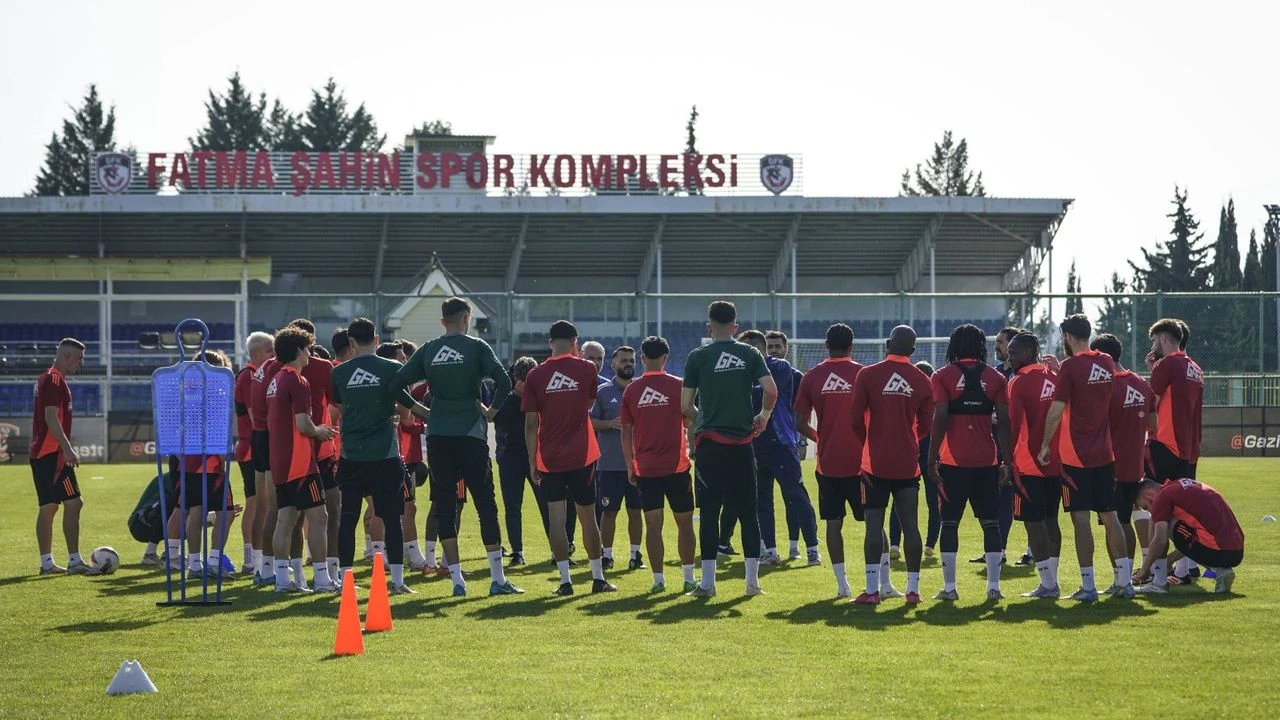 Gaziantep FK, Antalyaspor Deplasmanı İçin Hazır: Kritik Maç Öncesi Son Prova Tamamlandı