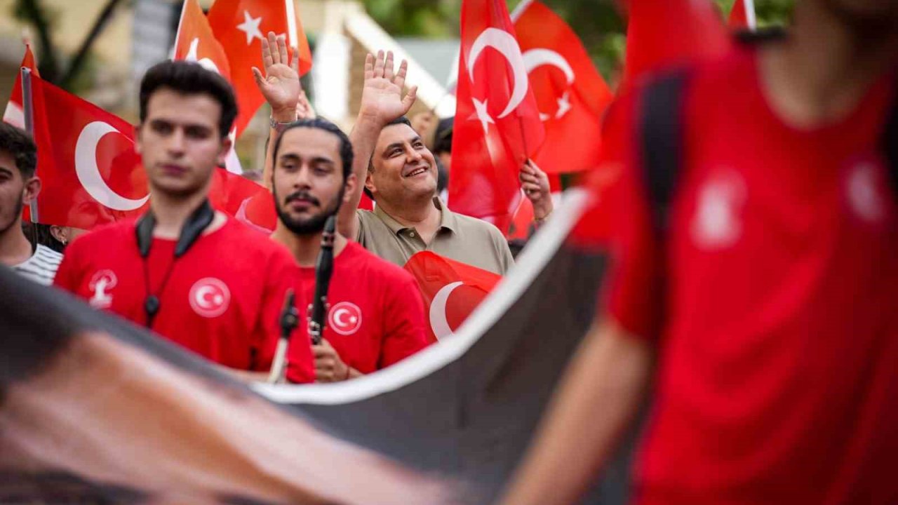 Umut Yılmaz’dan Büyük Davet