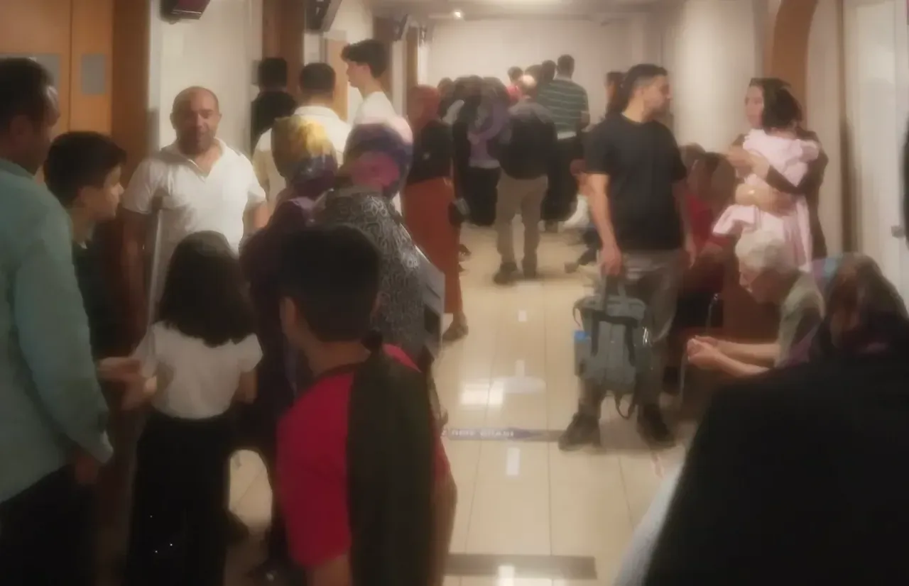Gaziantep’te Sağlık Manzarası: Dr. Ersin Arslan Hastanesi’nde Kuyruk Çilesi!