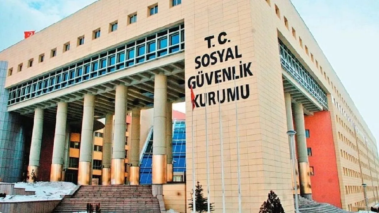SGK'dan Gaziantep'teki Emeklilere Sert Uyarı! "Eski Eşinle Aynı Evdeysen Cezaya Hazır Ol!"