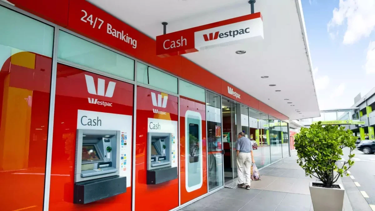 Westpac'tan Radikal Adım: Avustralya'da ATM Dönemi Sona mı Eriyor?