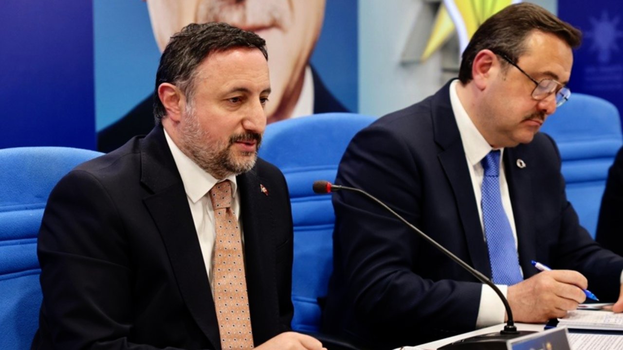 Gaziantep'te Ak Parti'de Karayel Fırtınası!
