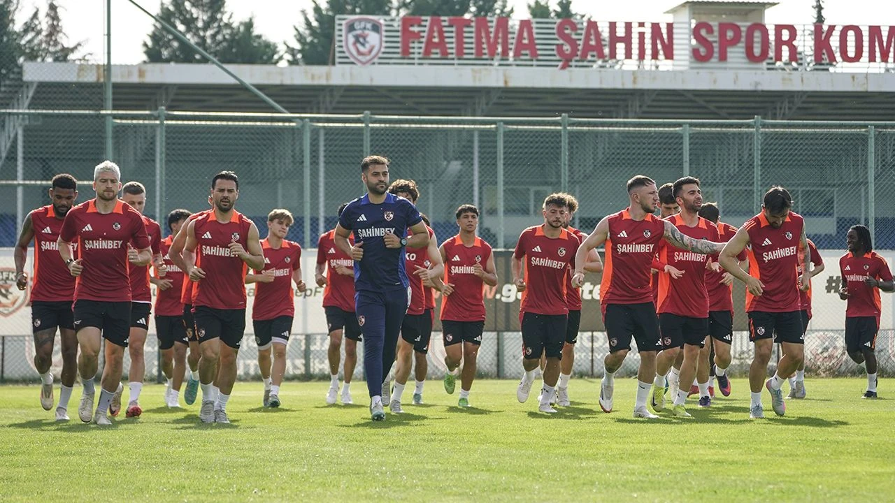 Gaziantep FK, Sezon Finaline Adana’da Hazırlanıyor! Gözler Galibiyetle Kapanışta