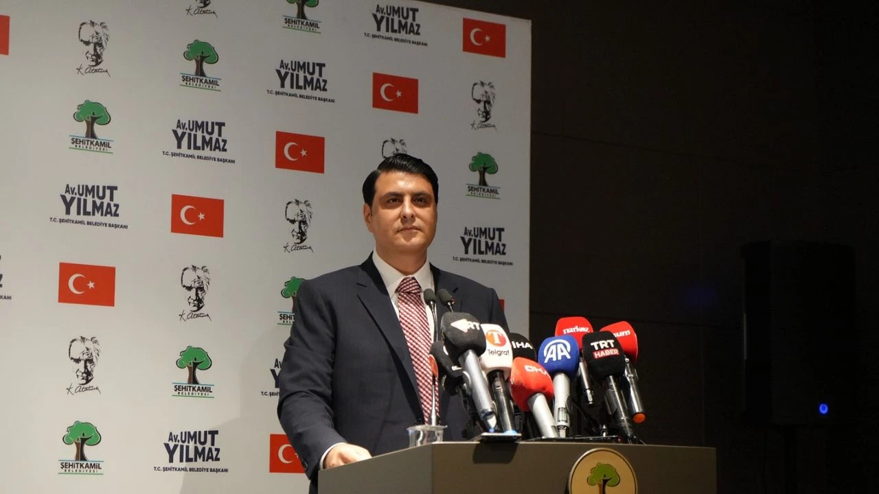 Gaziantep Siyasetinde Fırtına: Umut Yılmaz AK Parti’ye Ne Zaman Katılacak?