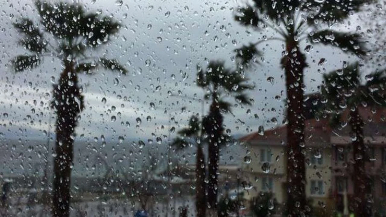 Gaziantep’te Sağanak Uyarısı! Meteoroloji’den Kritik Uyarı: Ani Sel, Dolu ve Yıldırıma Dikkat!