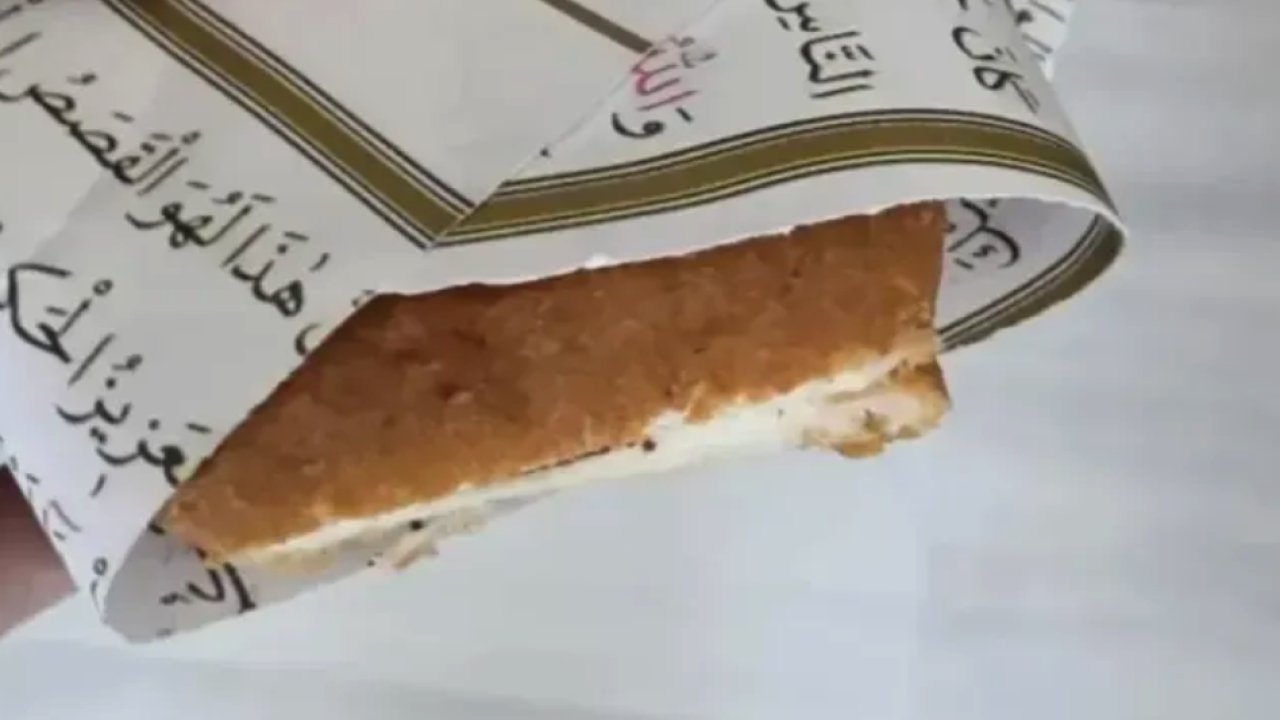 Gaziantep'te Kur’an-ı Kerim sayfalarına tost sarılıp satıldı mı?