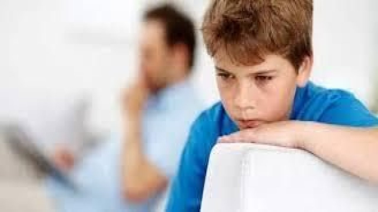 Küçük yaştaki  insanların büyük dertleri çocukluk dönemlerinde depresyon