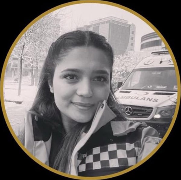 Gaziantep'te feci Kazada hayatını kaybeden paramedik anne ve 2 çocuğu, yakınlarına teslim edildi
