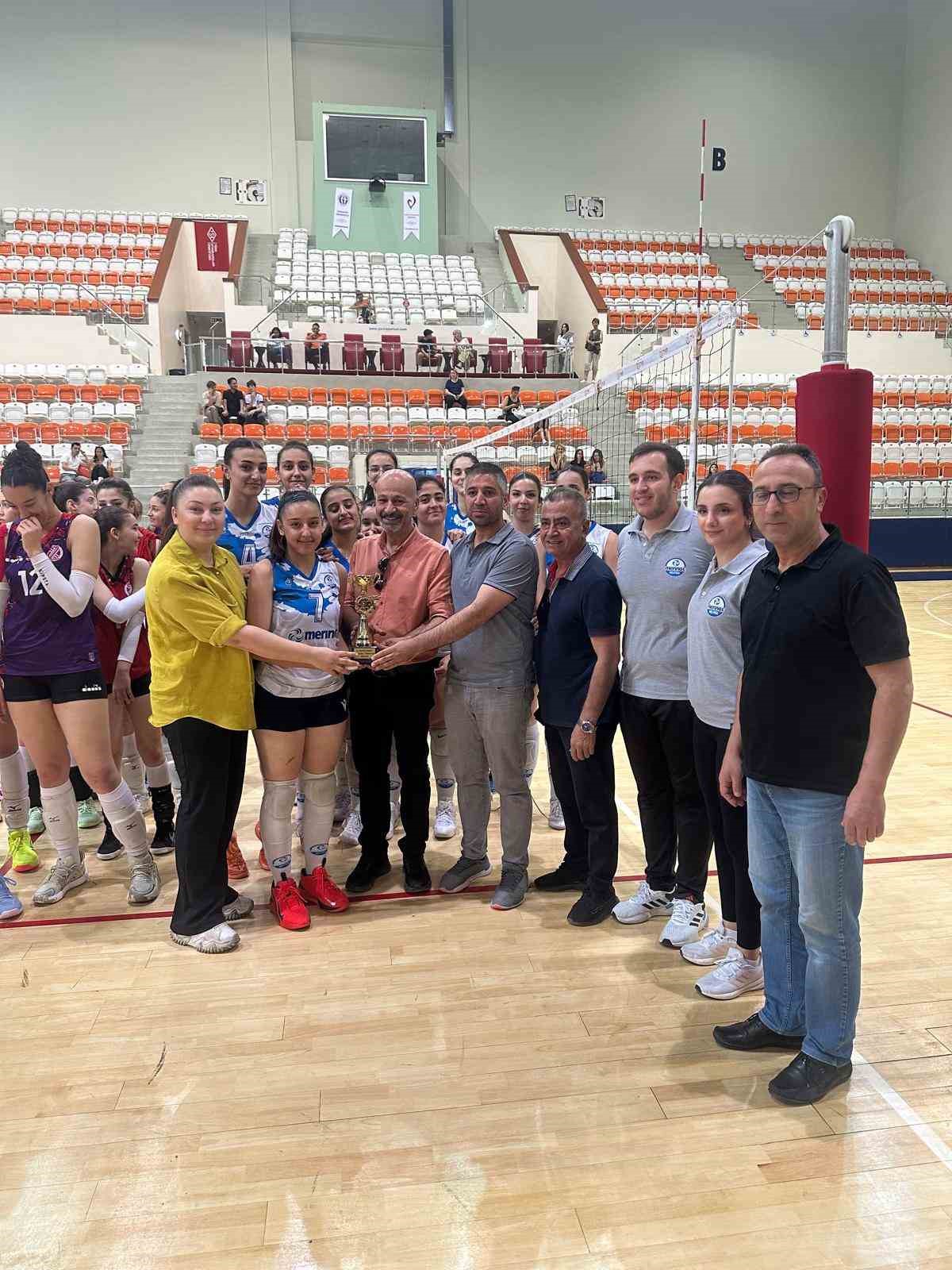 Şampiyon Merinos Spor