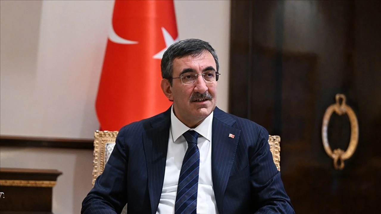 Cevdet Yılmaz’dan Gaziantep’e Kritik Ziyaret: Yatırım ve Destek Müjdeleri Bekleniyor