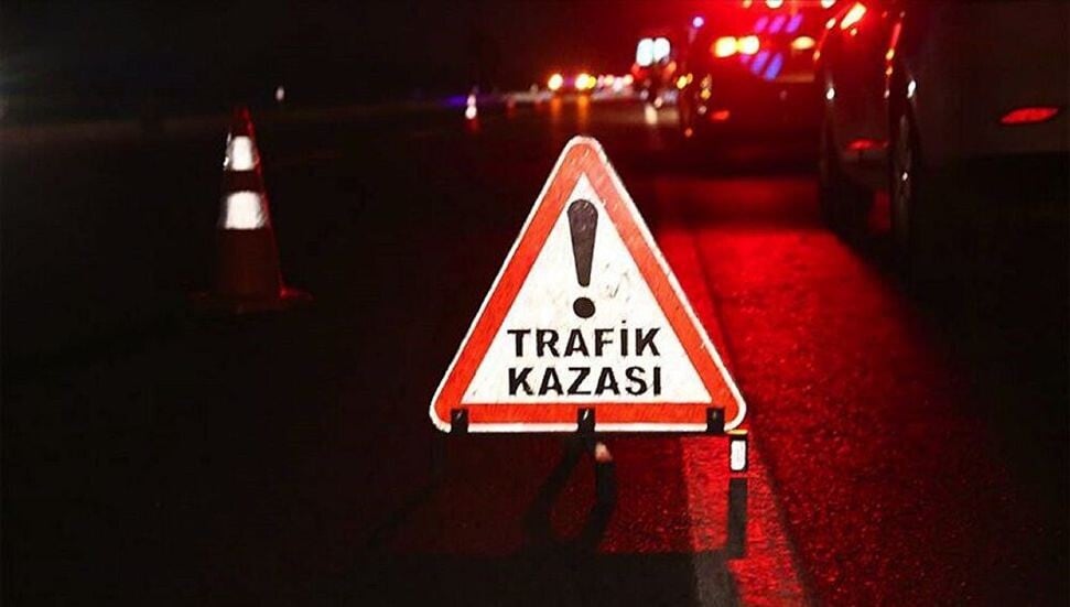 Gaziantep'te Feci KAZA: Biçerdöver ile otomobil çarpıştı! Yaralılar Var..