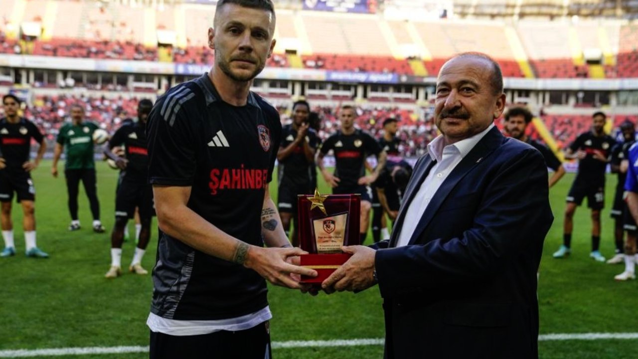 Selçuk İnan'a Maxim Şoku! Gaziantep FK Bonservis Bedelini Açıkladı