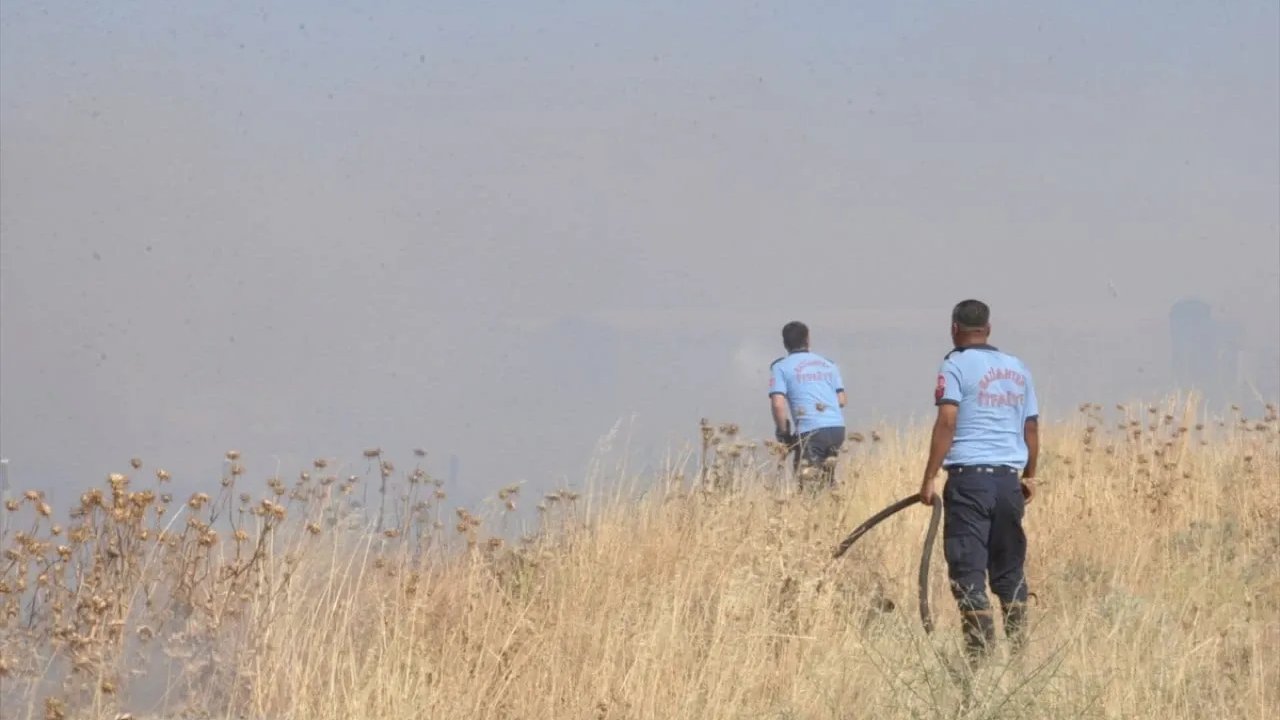 Gaziantep’te Yangın! Fabrikalar büyük tehlike atlattı