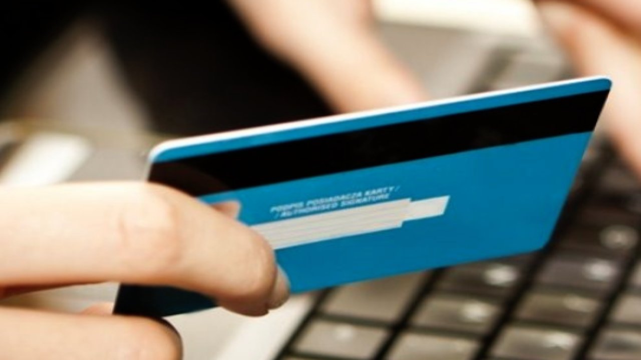 Online Alışverişte Güvenli Ödeme Yöntemi: Sanal Kredi Kartı Nedir?