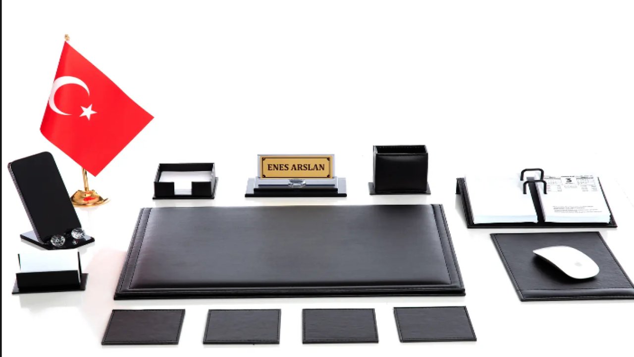 Ofis Masalarına Özgü Masaüstü Bayrak