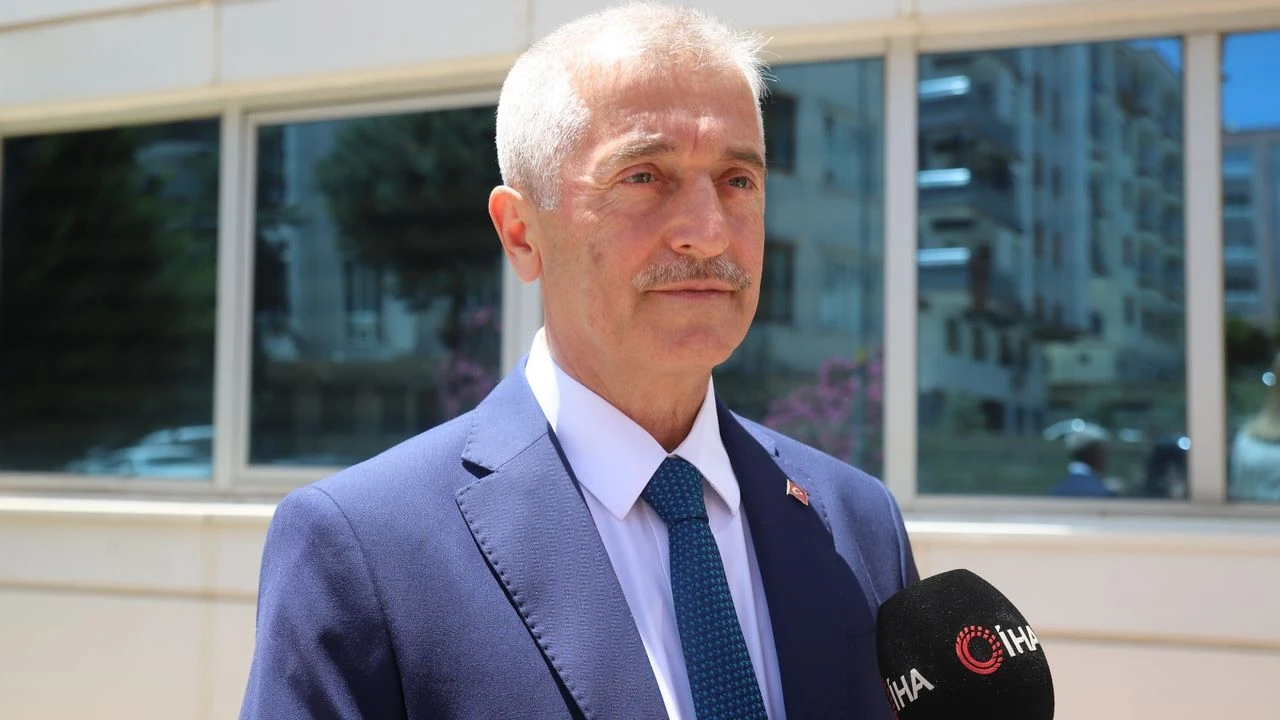 Gaziantep Şahinbey’de Kırsal Yollarda Dev Hamle: Tahmazoğlu, Çiftçinin Yüzünü Güldürüyor