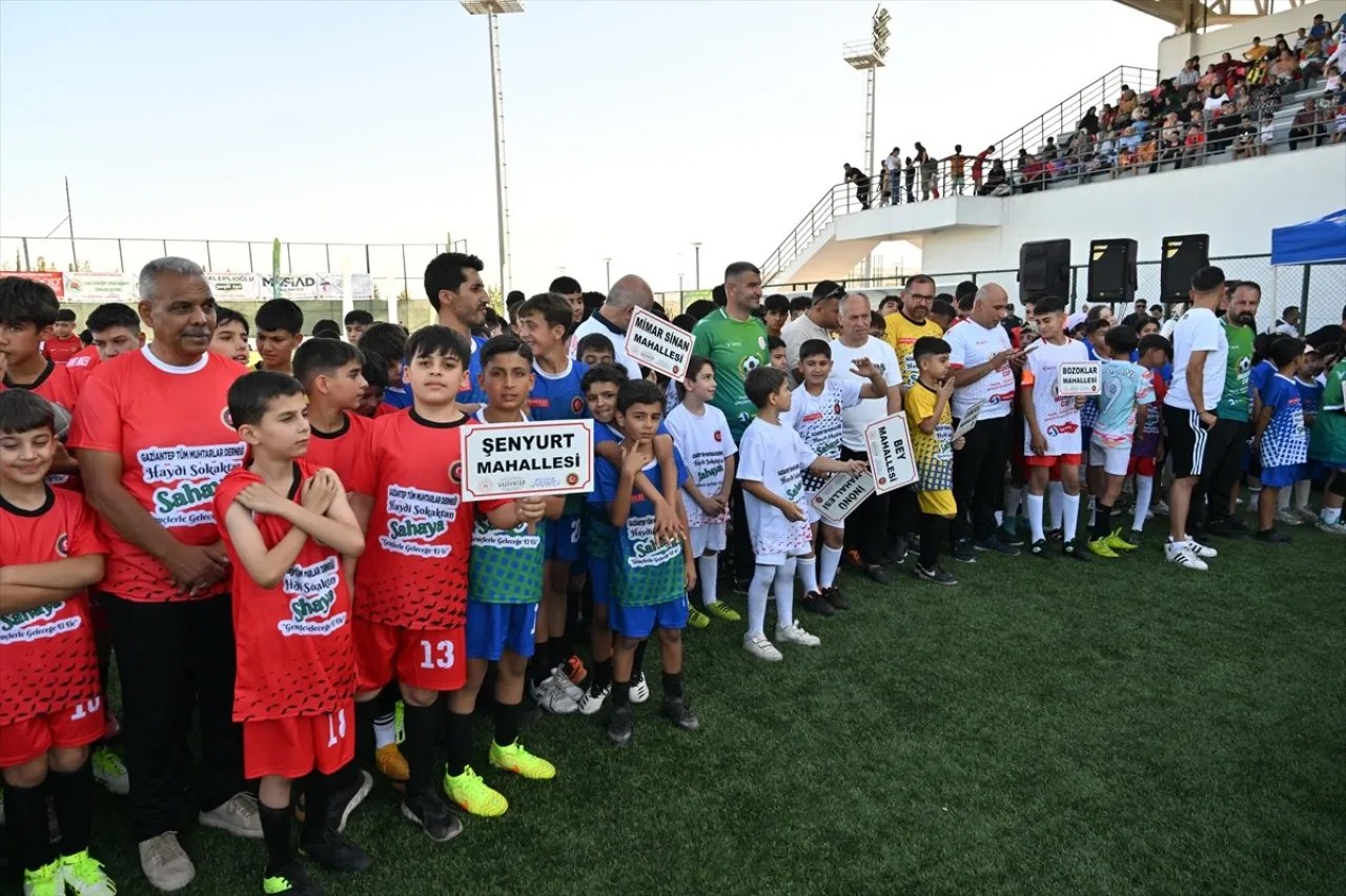 Gaziantep'te mahalleler arası futbol turnuvası başladı
