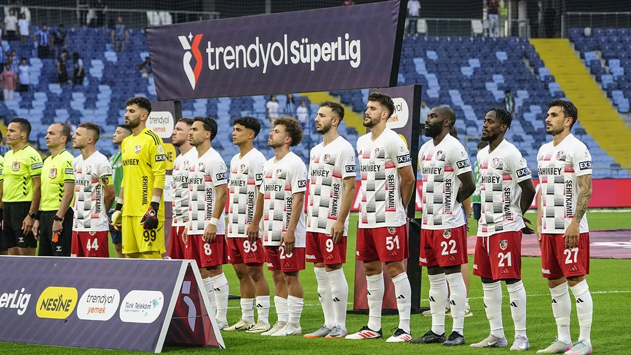 Gaziantep FK'dan Kritik Başarı: Kulüp Lisansı Alındı, Süper Lig'de Devam Mesajı Verildi