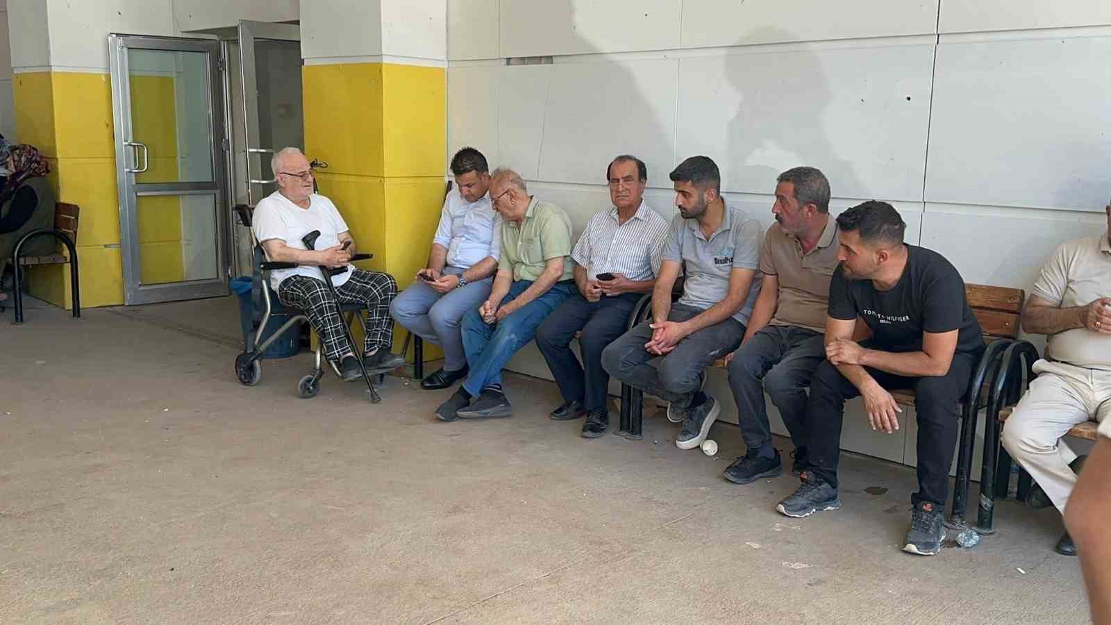 Ünlü sanatçının oğlu parkta ölü bulundu