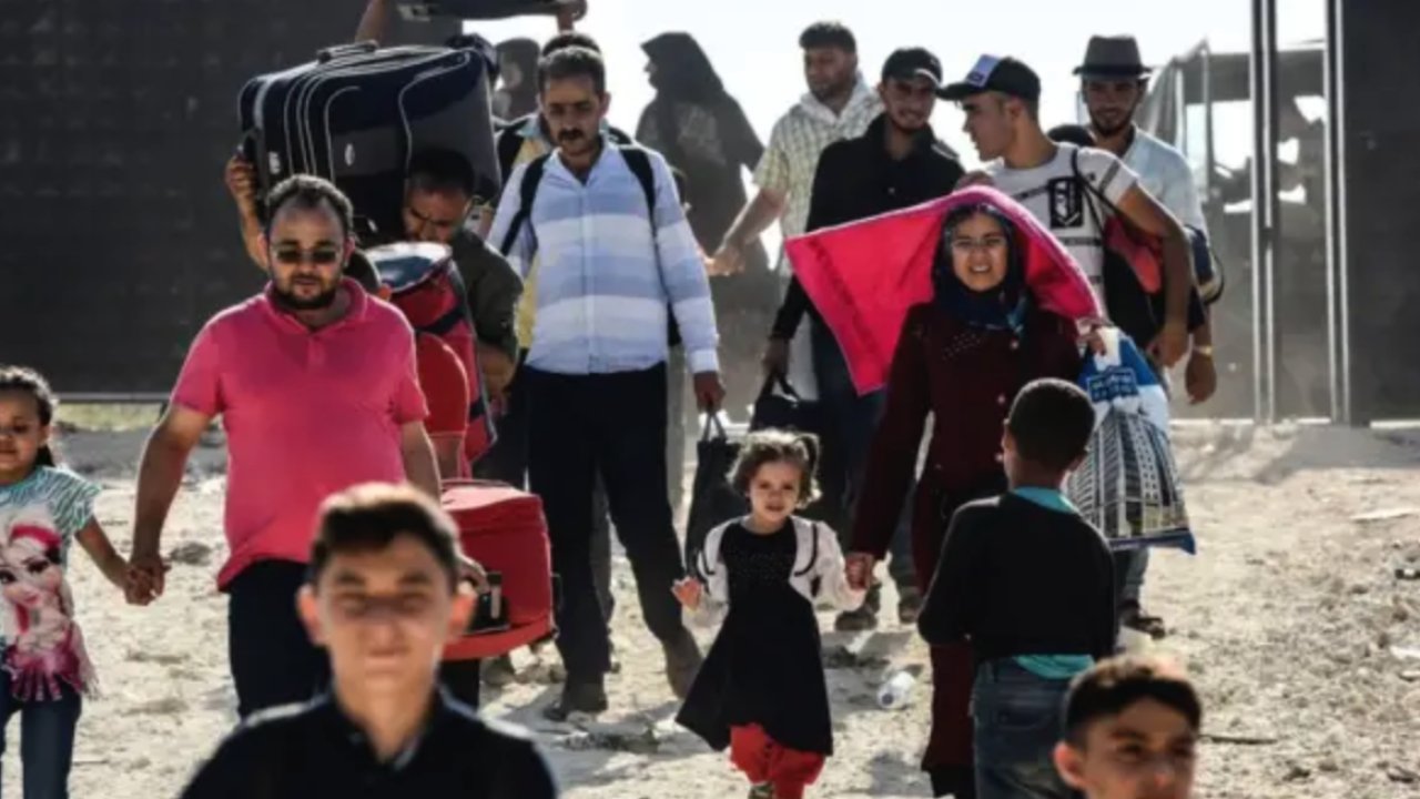 Vali Çeber Açıkladı: Gaziantep'ten 100 Bin Suriyeli Gitti