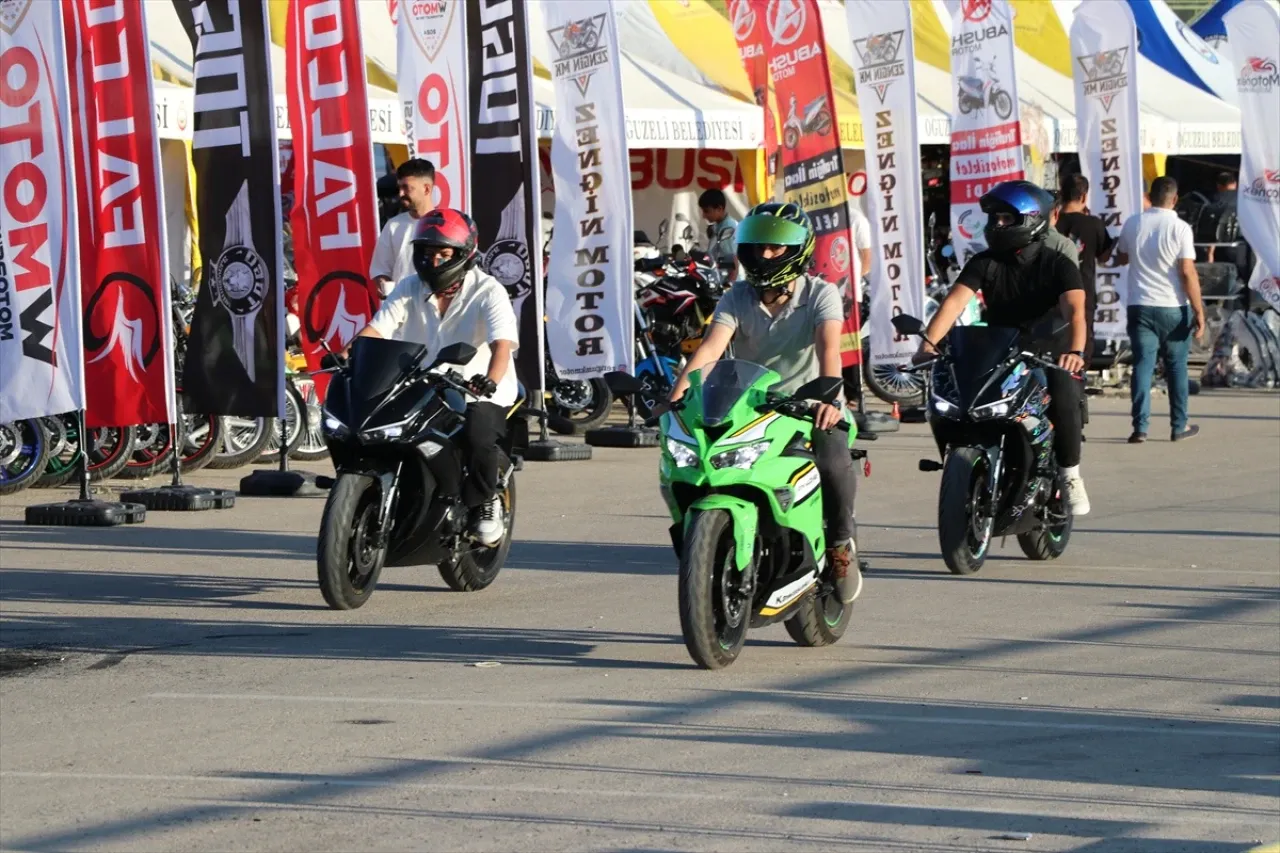 Motosiklet tutkunları Gaziantep'teki motofestte bir araya geldi