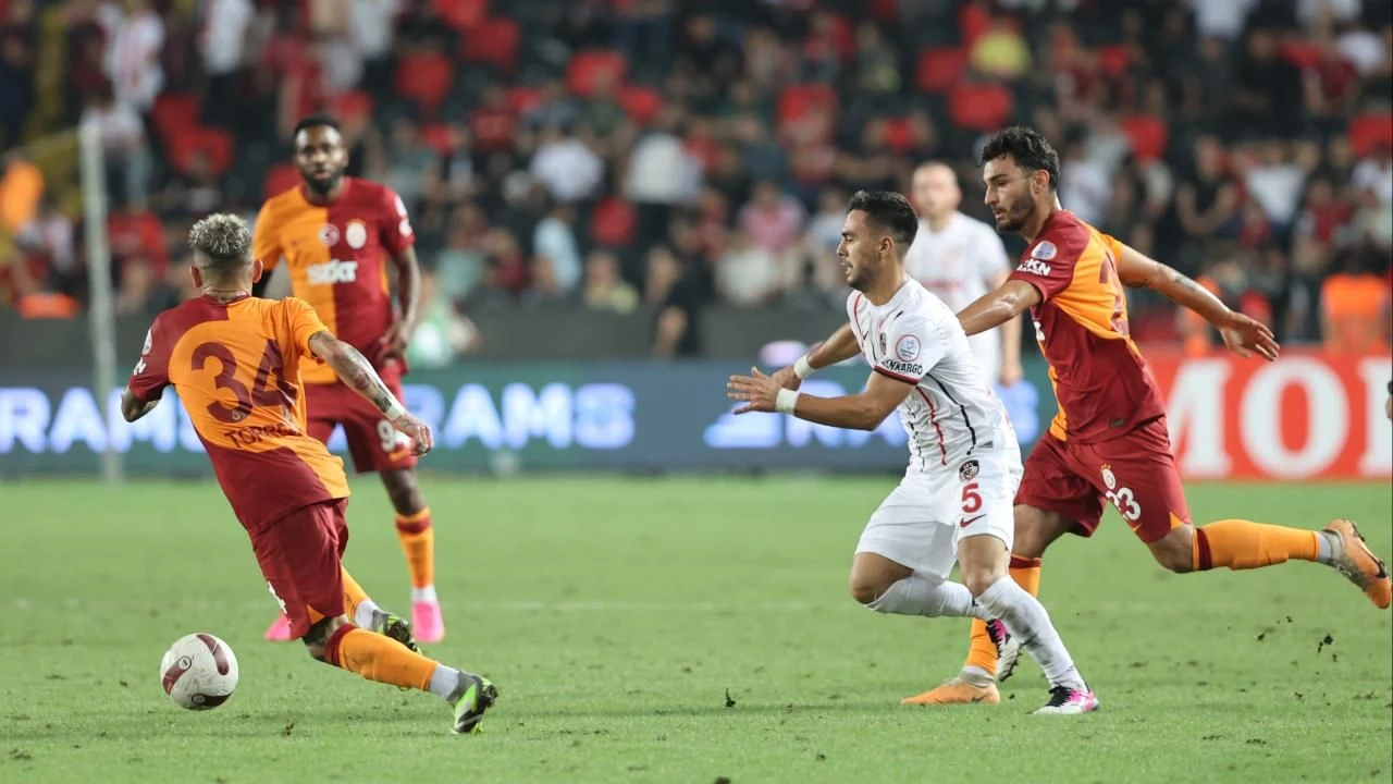 Gaziantep FK Yeni Sezonu Son Şampiyon Galatasaray ile Açacak