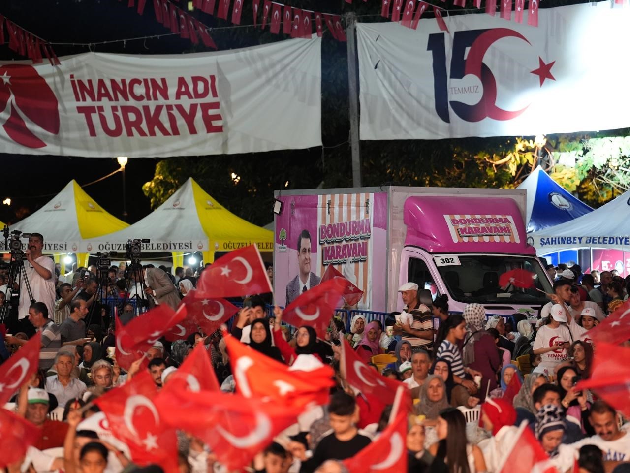 Gaziantep'te 15 Temmuz ruhu yeniden canlandı