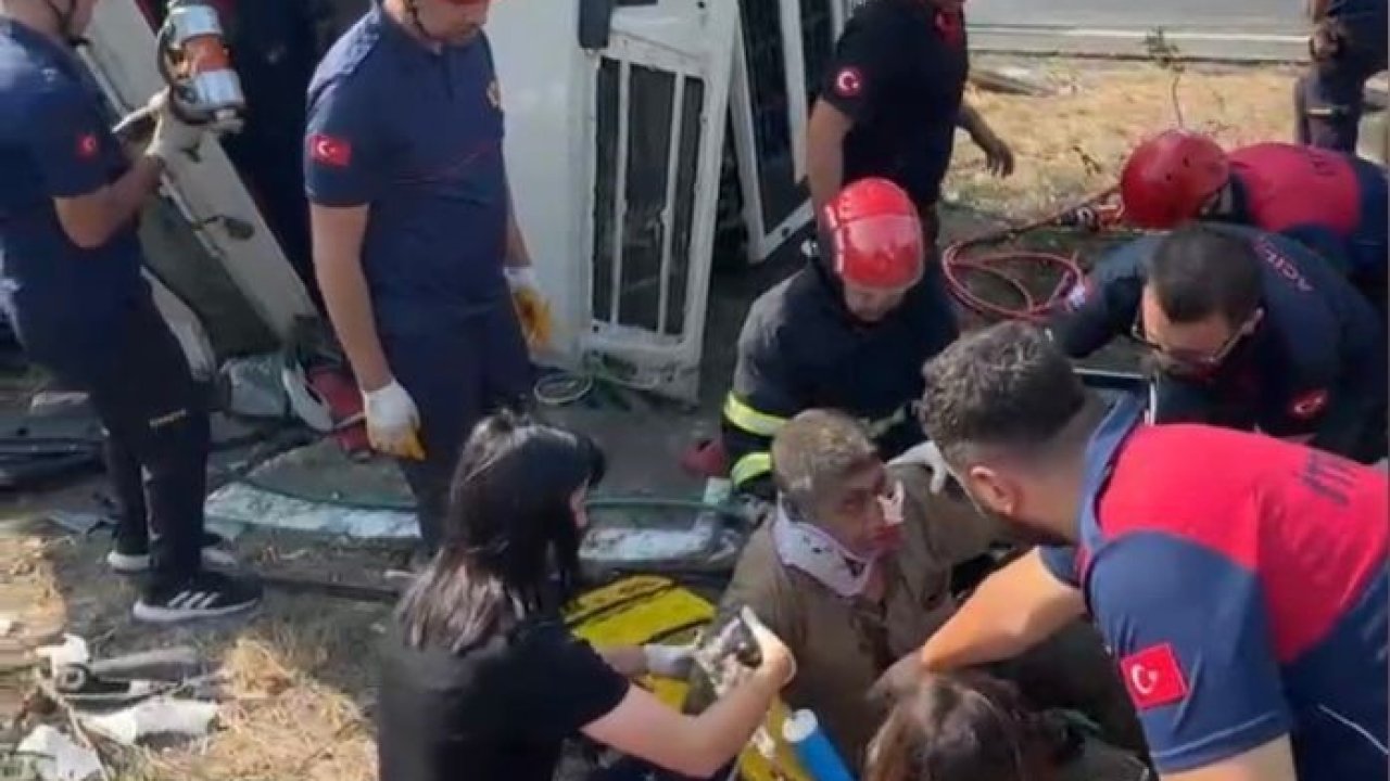 Osmaniye-Gaziantep yolunda devrilen tırda can pazarı yaşandı