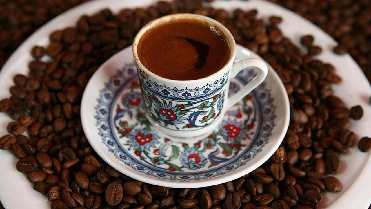 Karatay’dan Tereyağlı Kahve Sırrı: Yağlar Cayır Cayır Yanıyor!