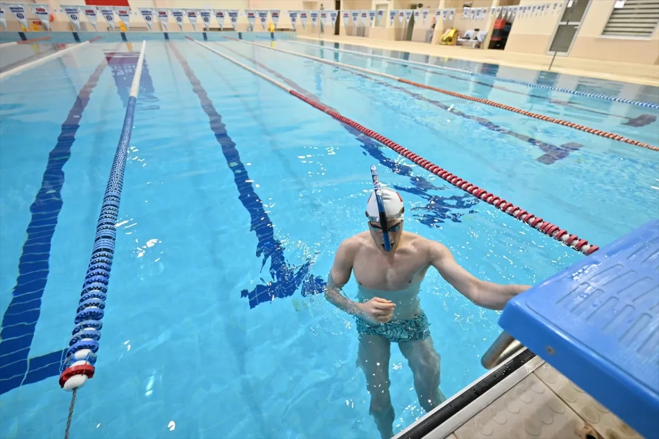 Avrupa şampiyonu milli yüzücü Kaan Efe Kaya'nın hedefi Akdeniz Oyunları: