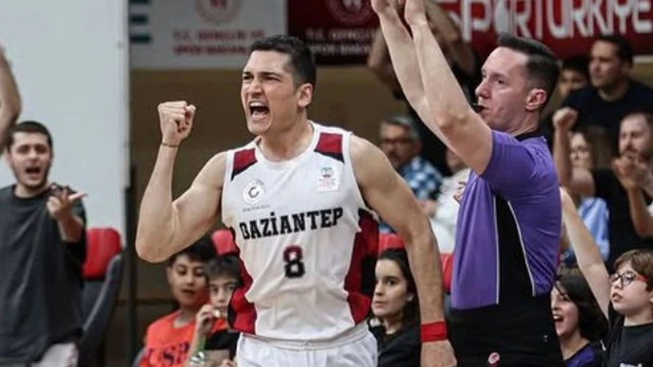 Gaziantep Basketbol’da Kritik İmza: Erkin Şenel Yeniden Kadroda