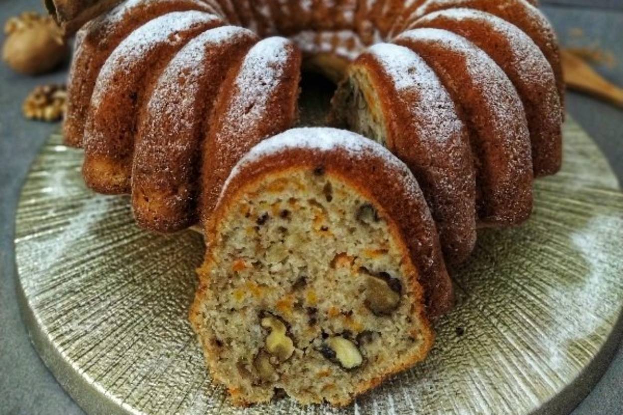 Çay Keyfine En Uygun Tat: Havuçlu Mis Kek Tarifi