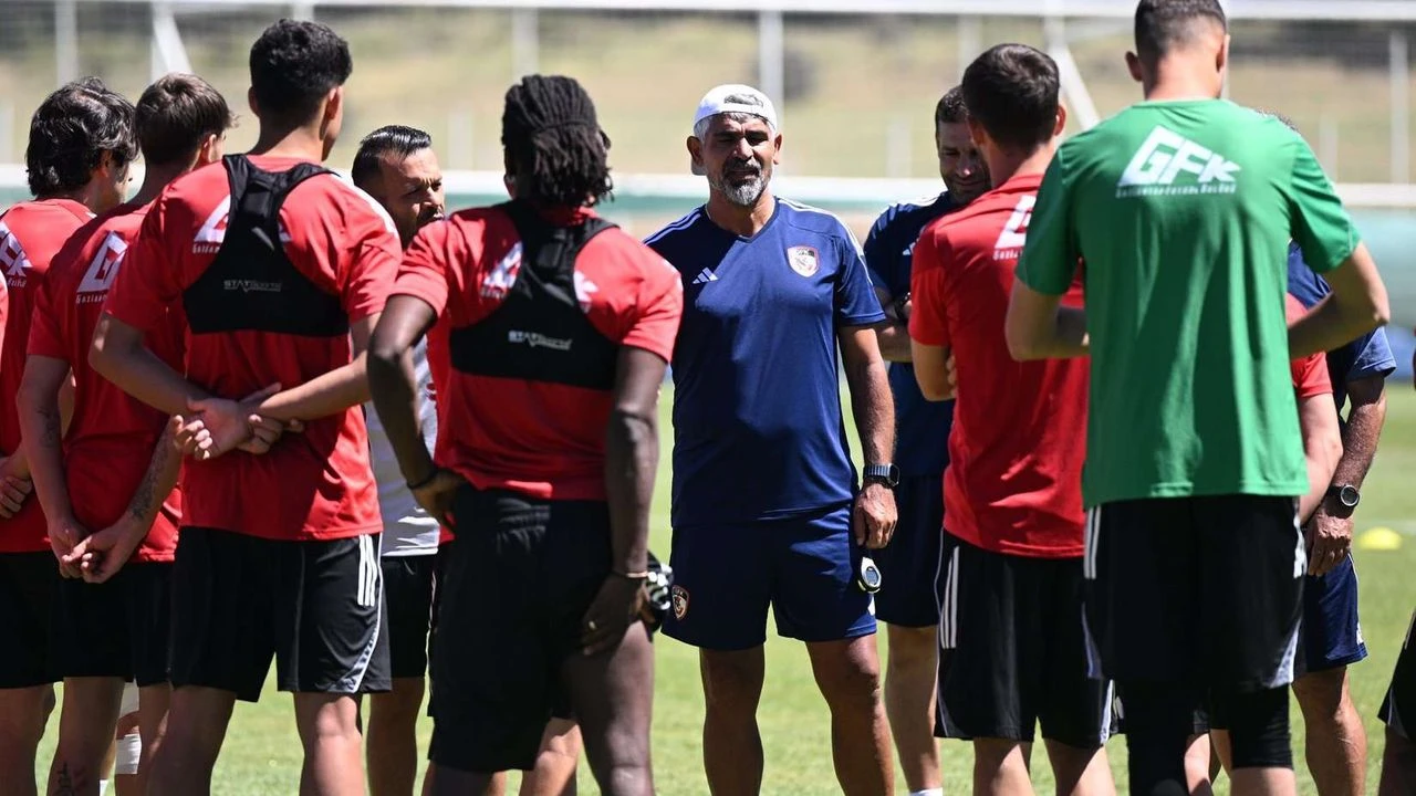 Gaziantep FK'de Yeni Sezon Heyecanı: İsmet Taşdemir'den Dikkat Çeken Açıklamalar
