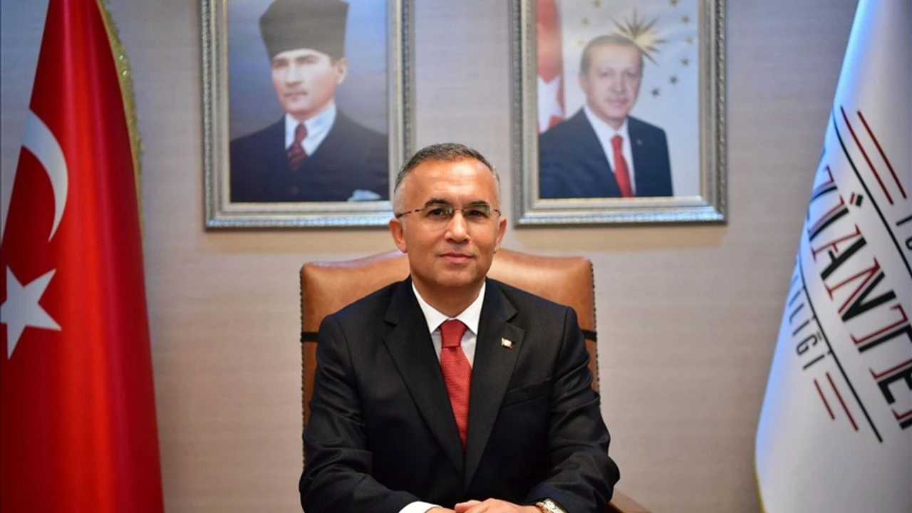 Vali Çeber: Gaziantep’te 220 Kişilik Ekip Elektrik Altyapısı İçin Sahada