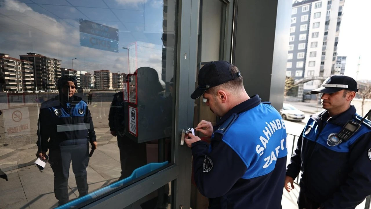 Şahinbey’de Sağlık Denetimleri Sıkılaştırıldı: 10 İş Yeri Mühürlendi