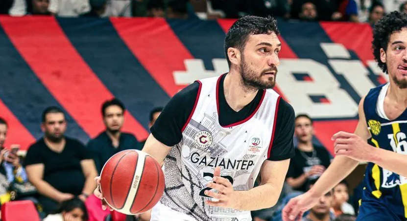 Gaziantep’te Kadro Değişimi Sürüyor: Harun Can Doğan Takımdan Ayrıldı