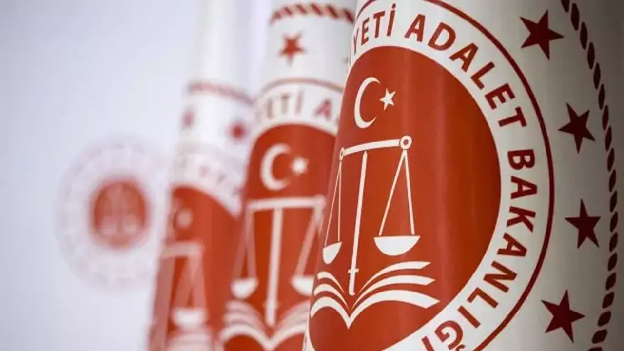 Adalet Bakanlığı’ndan 5 Bin Sözleşmeli Personel Alımı: Başvuru Şartları ve Kadrolar Açıklandı