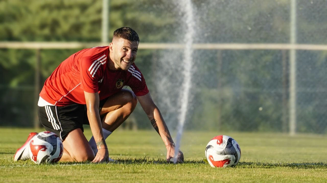 Gaziantep’in En İstatistik İsmi Alexandru Maxim, Galatasaray’a Karşı 12. Maçına Hazırlanıyor