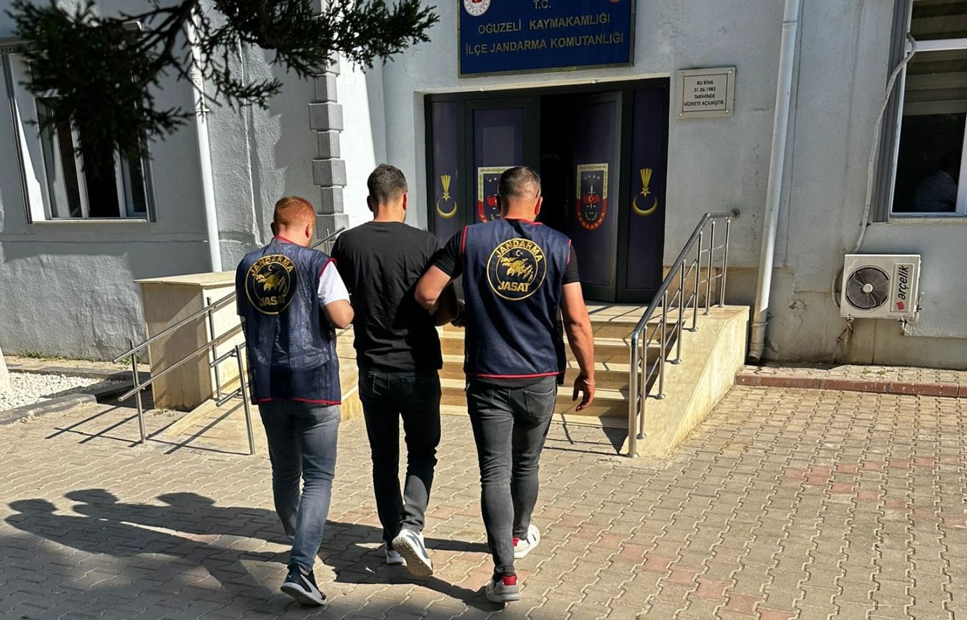 Gaziantep’te Uyuşturucu Taciri Jandarmadan Kaçamadı!