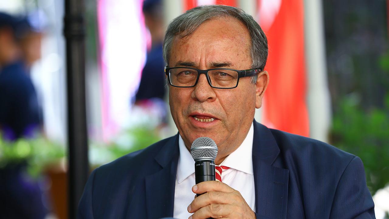 Eski Sağlık Bakanı Halil Şıvgın 75 Yaşında Hayatını Kaybetti