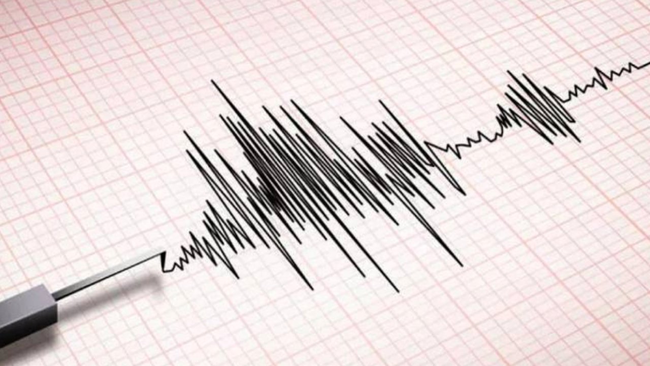 Deprem! Balıkesirde 6.1 Şiddetinde deprem...