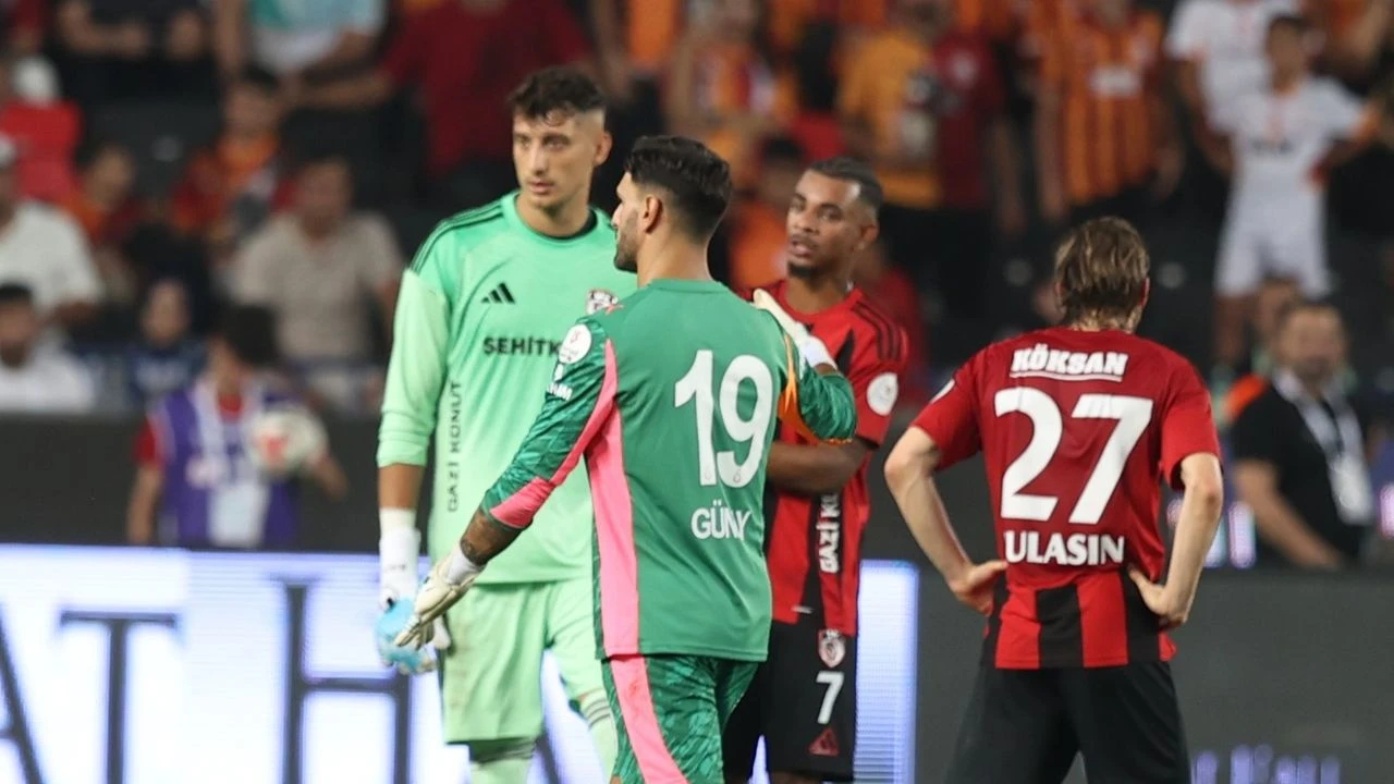 Gaziantep FK Kalecisi Mustafa Burak Bozan Kariyerinde İlk Kırmızı Kartını Gördü