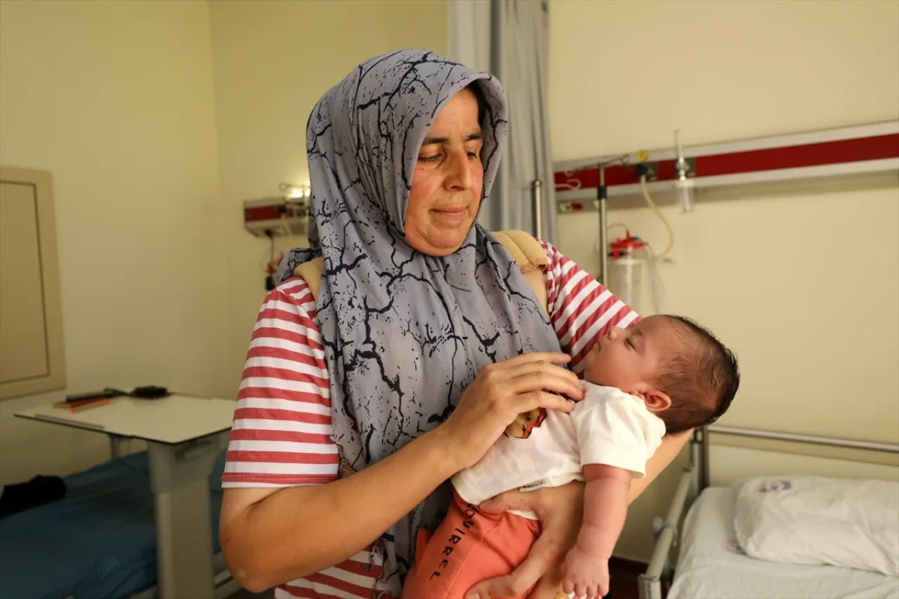 Önce doğum yaptı, ardından kalp ameliyatına alındı