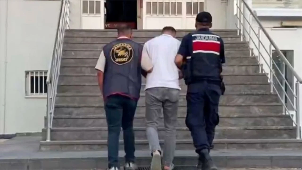 Bakan Yerlikaya Duyurdu: 29 İlde FETÖ’ye Dev Operasyon, 49 Şüpheli Yakalandı