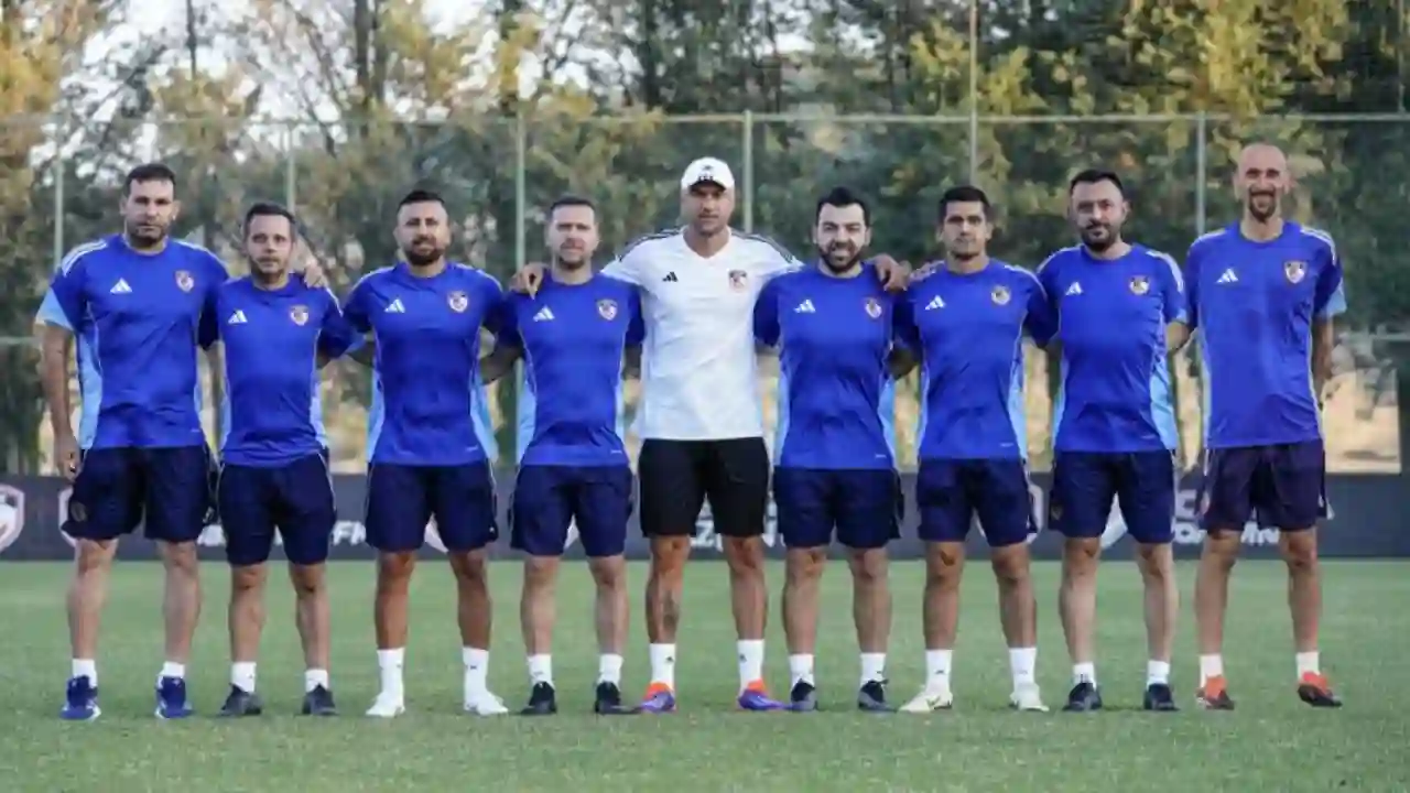 Burak Yılmaz’ın ekibinde kimler var?
