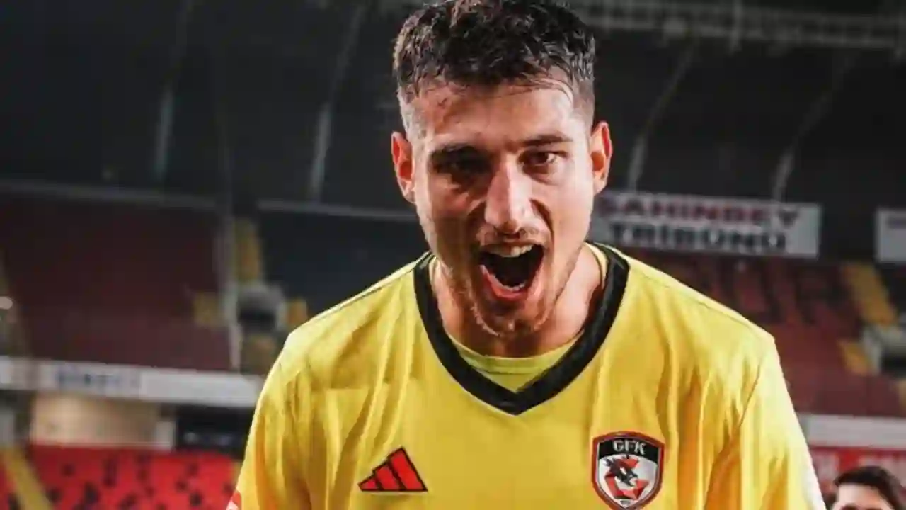 Burak Yılmaz:  Gaziantep'in Kalecisi Mustafa Burak Bozan