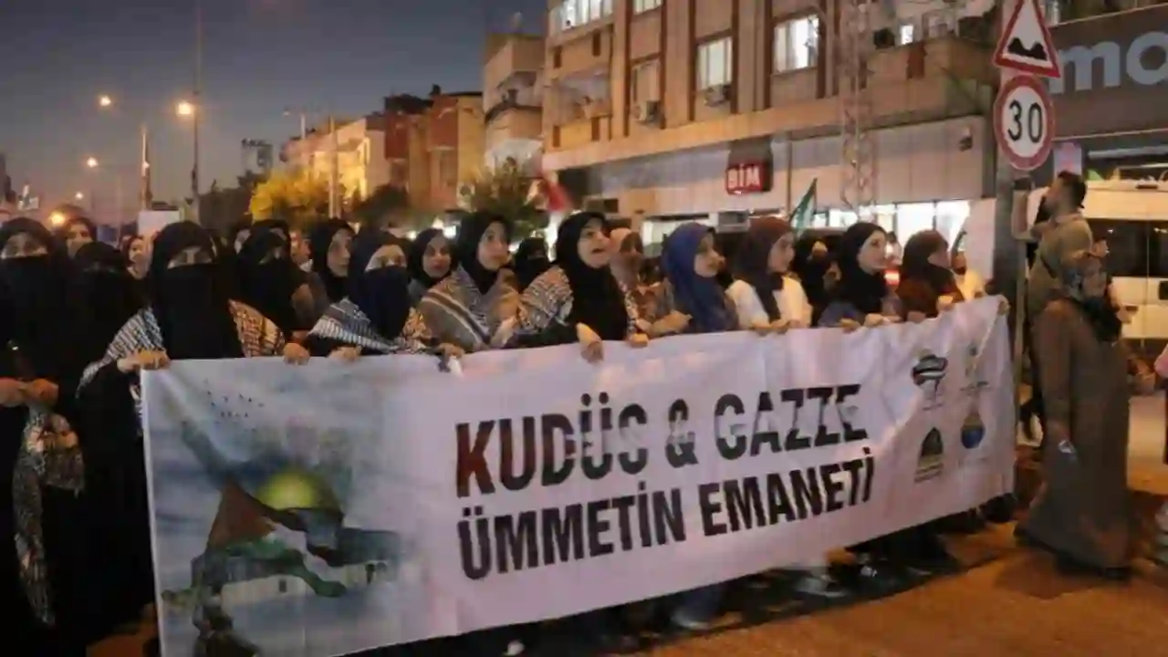 Gaziantep’te Gazze’ye Destek Yürüyüşü: İnsanlık İçin Sessiz Çığlık